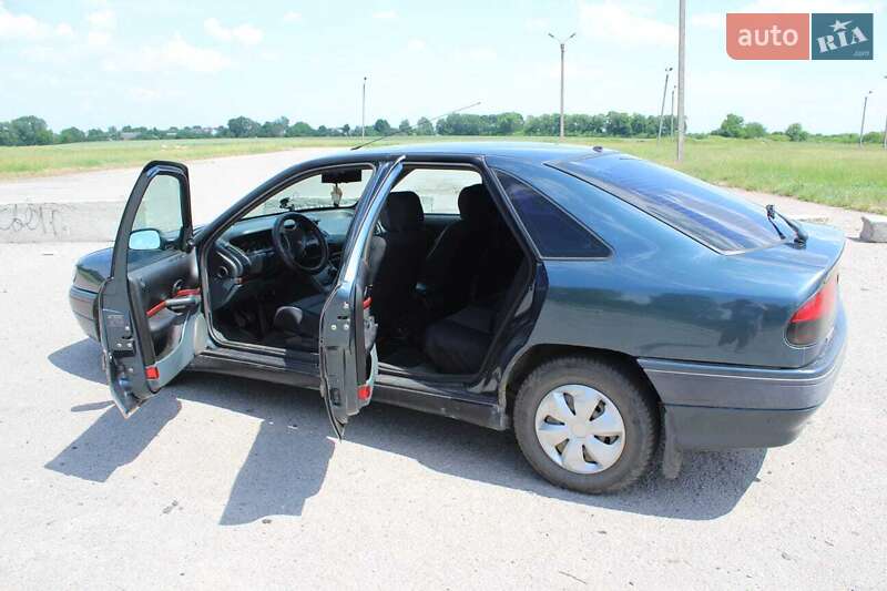 Лифтбек Renault Safrane 1993 в Днепре фото 5 Лифтбек Renault Safrane 1993 в Днепре