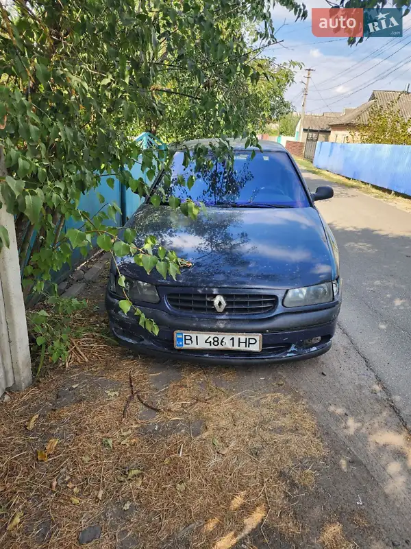 Renault Safrane 1998