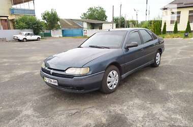 Лифтбек Renault Safrane 1994 в Ставище