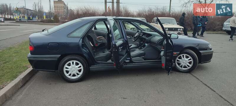 Renault Safrane 1997