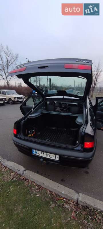 Ліфтбек Renault Safrane 1997 в Кривому Розі