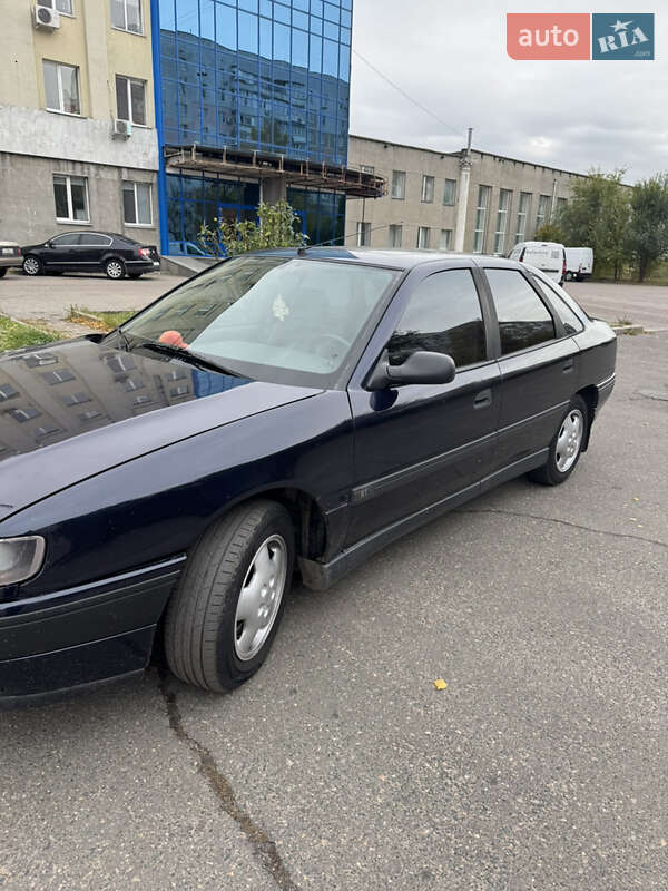 Лифтбек Renault Safrane 1994 в Черкассах фото 2 Лифтбек Renault Safrane 1994 в Черкассах