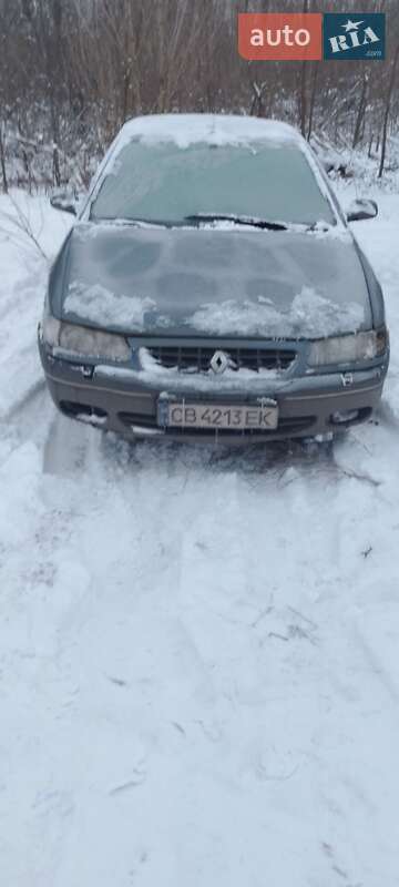 Renault Safrane 1998