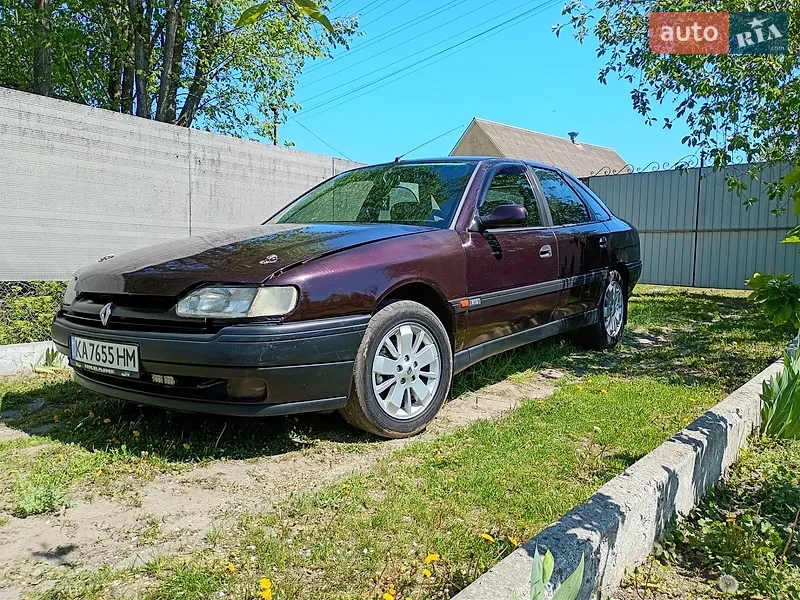 Renault Safrane 1993