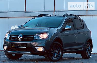 Хэтчбек Renault Sandero StepWay 2018 в Одессе