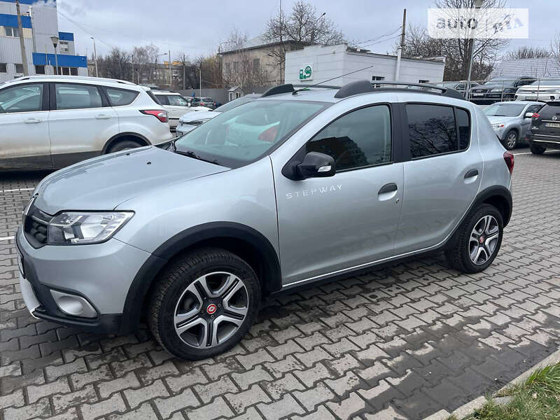 Хэтчбек Renault Sandero StepWay 2019 в Черновцах