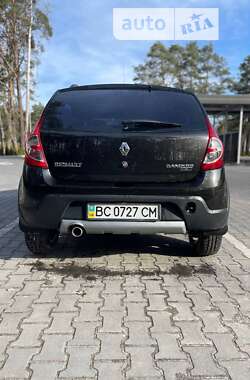 Внедорожник / Кроссовер Renault Sandero StepWay 2011 в Львове