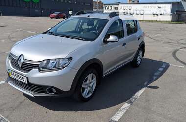 Позашляховик / Кросовер Renault Sandero StepWay 2014 в Києві