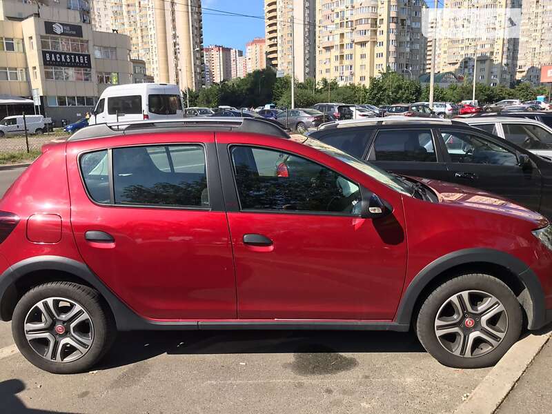 Хетчбек Renault Sandero StepWay 2019 в Києві