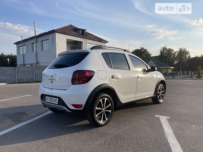 Хетчбек Renault Sandero StepWay 2018 в Черкасах