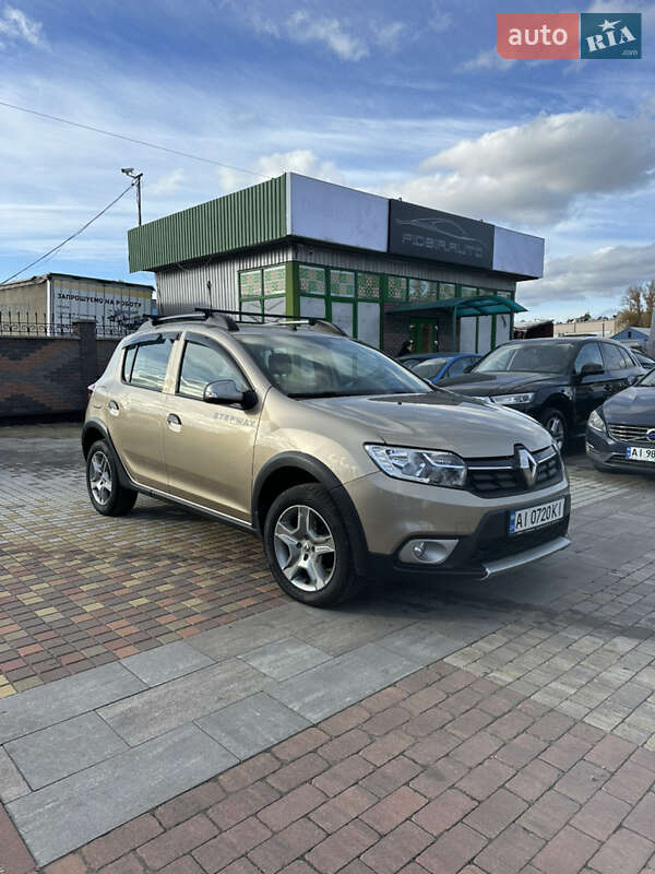 Хэтчбек Renault Sandero StepWay 2020 в Киеве