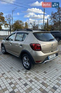 Хэтчбек Renault Sandero StepWay 2020 в Киеве