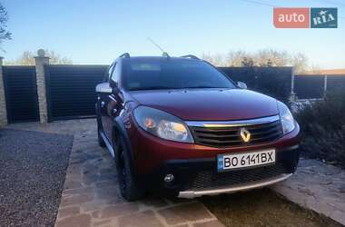 Внедорожник / Кроссовер Renault Sandero StepWay 2013 в Тернополе