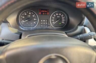 Внедорожник / Кроссовер Renault Sandero StepWay 2010 в 