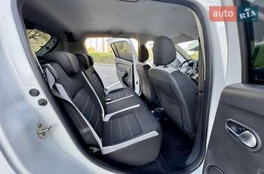 Хэтчбек Renault Sandero StepWay 2021 в 