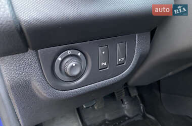 Хэтчбек Renault Sandero StepWay 2020 в 