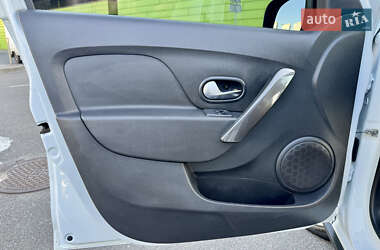 Хетчбек Renault Sandero StepWay 2021 в 