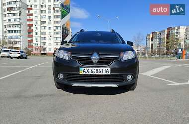 Позашляховик / Кросовер Renault Sandero StepWay 2013 в 