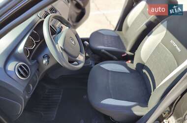 Позашляховик / Кросовер Renault Sandero StepWay 2013 в 