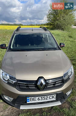 Хэтчбек Renault Sandero StepWay 2019 в 