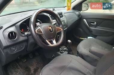 Хэтчбек Renault Sandero StepWay 2018 в 
