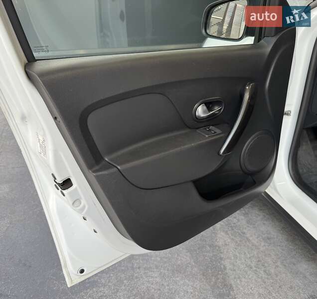 Хэтчбек Renault Sandero StepWay 2019 в Киеве