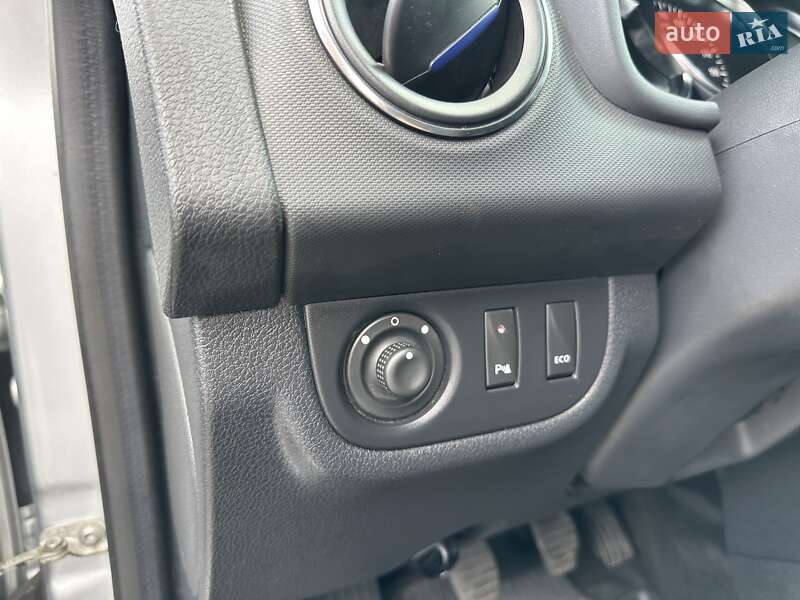 Хетчбек Renault Sandero StepWay 2020 в Києві