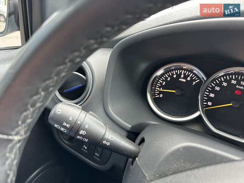 Хетчбек Renault Sandero StepWay 2020 в Києві