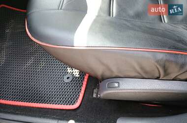Позашляховик / Кросовер Renault Sandero StepWay 2011 в 