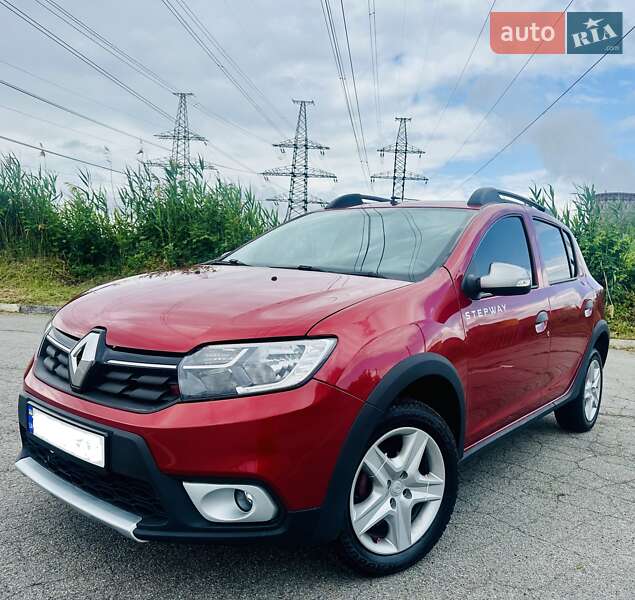 Renault Sandero StepWay 2017