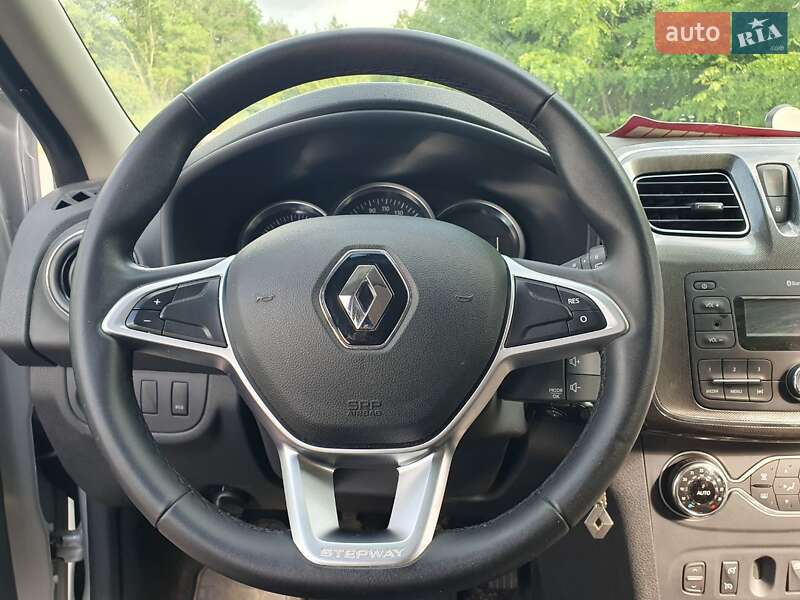 Хэтчбек Renault Sandero StepWay 2018 в Киеве