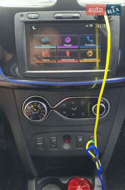 Хэтчбек Renault Sandero StepWay 2020 в 