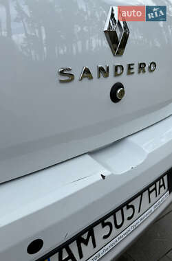 Хэтчбек Renault Sandero StepWay 2021 в 