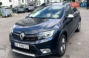 Хэтчбек Renault Sandero StepWay 2017 в Киеве