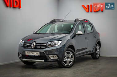 Хэтчбек Renault Sandero StepWay 2021 в Киеве