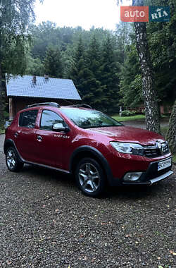 Хэтчбек Renault Sandero StepWay 2020 в Самборе