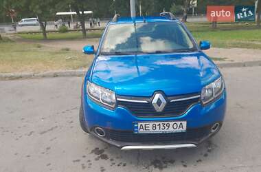 Хетчбек Renault Sandero StepWay 2016 в Дніпрі