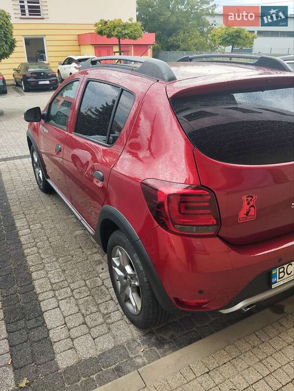 Хэтчбек Renault Sandero StepWay 2020 в Самборе