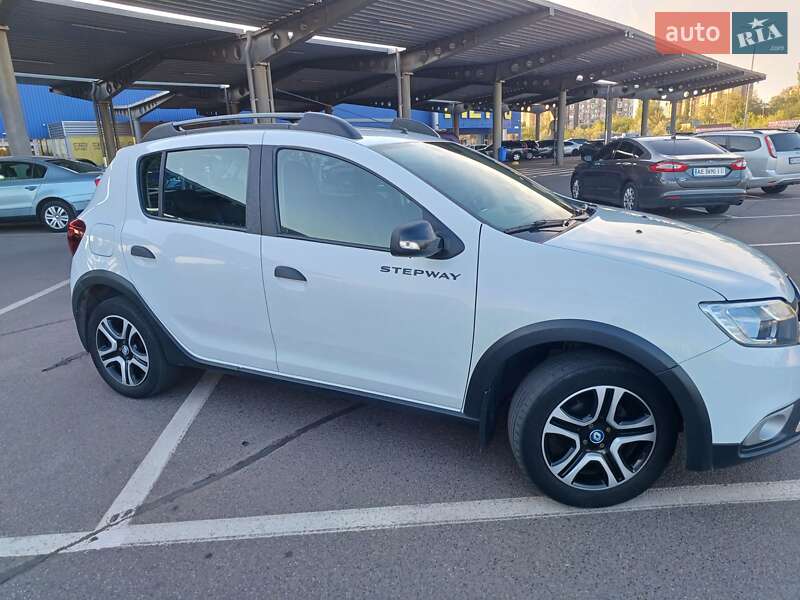 Renault Sandero StepWay 2020
