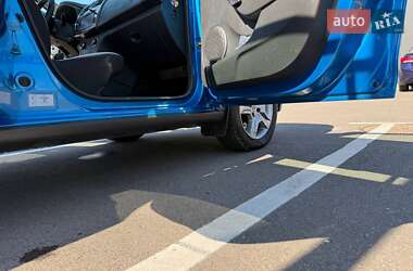 Хэтчбек Renault Sandero StepWay 2019 в 