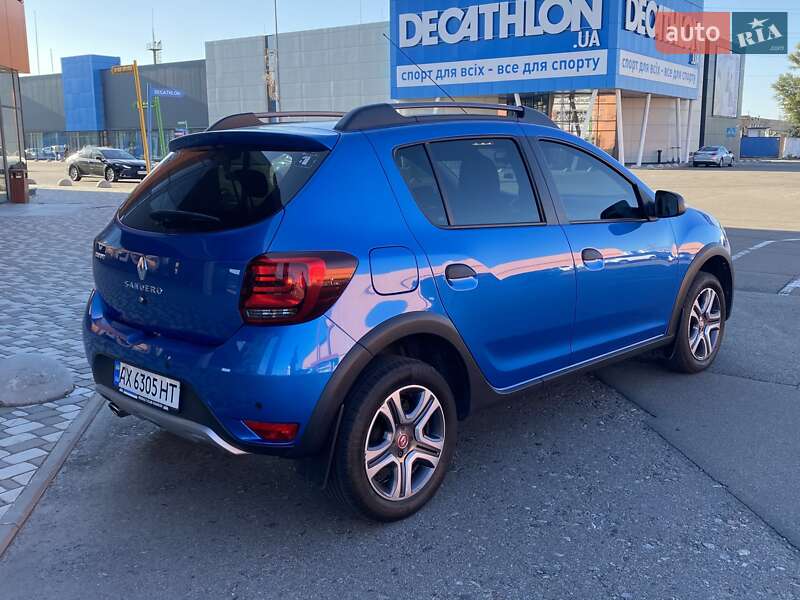Хэтчбек Renault Sandero StepWay 2019 в Киеве