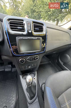 Хэтчбек Renault Sandero StepWay 2020 в 