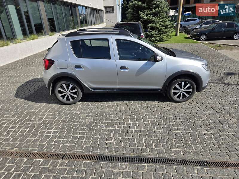 Хэтчбек Renault Sandero StepWay 2019 в Днепре