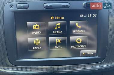 Хэтчбек Renault Sandero StepWay 2018 в 