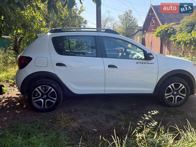Хэтчбек Renault Sandero StepWay 2020 в Кривом Роге