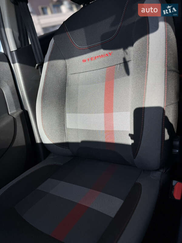 Хэтчбек Renault Sandero StepWay 2019 в Одессе