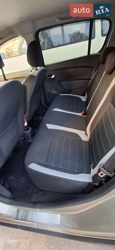 Хетчбек Renault Sandero StepWay 2020 в Обухові