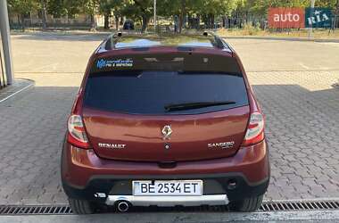 Внедорожник / Кроссовер Renault Sandero StepWay 2013 в 