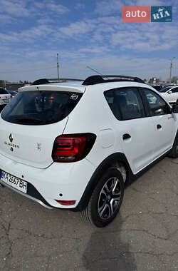 Хетчбек Renault Sandero StepWay 2020 в 