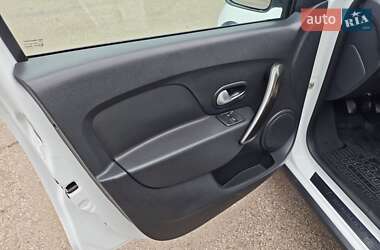 Хэтчбек Renault Sandero StepWay 2020 в 